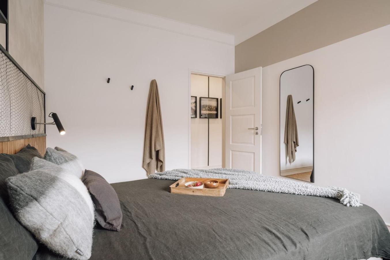Apartment Meran - 3 Bedrooms And Terrace In Alvalade *